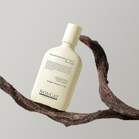 Natural Refreshing Intimate Hygiene Wash (220ml)