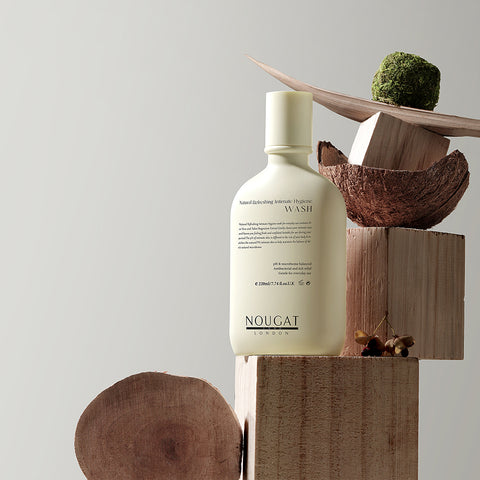 Natural Refreshing Intimate Hygiene Wash (220ml)